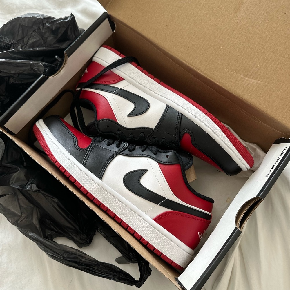 Air Jordan 1 Low “Bred Toe”